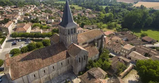 Abbaye de Saint Amant de Boixe