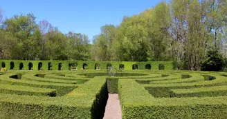 Château de Dampierre-sur-Boutonne