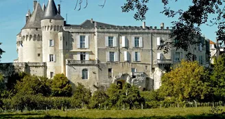 Château de Jonzac Château de Jonzac