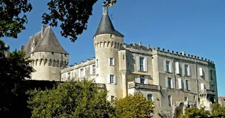 Château de Jonzac Château de Jonzac