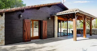 L'Arche de la Broue (Le Chalet) L'Arche de la Broue (Le Chalet)