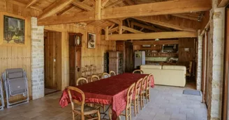 L'Arche de la Broue (Le Chalet) L'Arche de la Broue (Le Chalet)