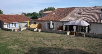 Gîte Chat-L'Heureux