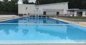 Piscine de Réaux-sur-Trêfle