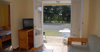 Les Chênes verts village club