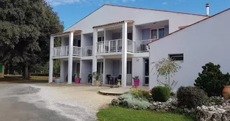 Les Chênes verts village club