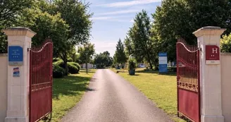 Les Chênes verts village club