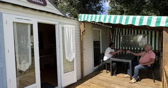 Les Chênes verts village club