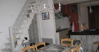 Chez Jeanne Chez Jeanne