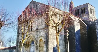 Eglise Saint-Vivien de La Vallée