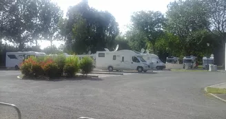 Aire de Camping-cars - Saint-Jean-d' Angély