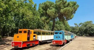 Le P'tit Train de Saint-Trojan Le P'tit Train de Saint-Trojan