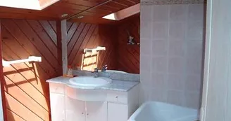 Gîte à la Ferme - Jaunas Monique et Gérard Gîte à la Ferme - Jaunas Monique et Gérard