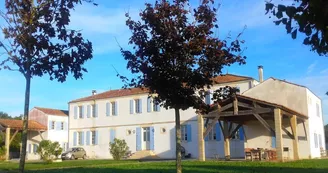 Les Gîtes Charentais - Le clos de Rançanne - l'Hirondelle