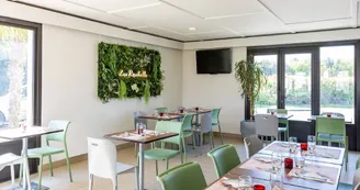 Campanile NATURE La Rochelle Puilboreau