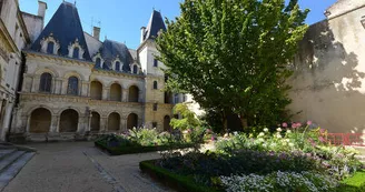 Maison Henri II Maison Henri II