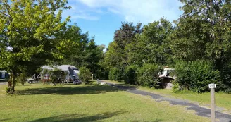 Aire naturelle Au Jardin près de l'Océan