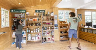 Camping Huttopia - Oléron Les Chênes Verts