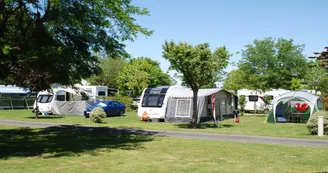 Camping Le Logis du Breuil Camping Le Logis du Breuil