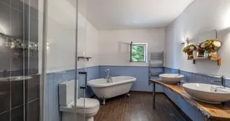 Maison d'amis - 10 à 23 pers - La Ferrière