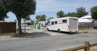 Aire de Stationnement : Camping de mon village - L'Espérance