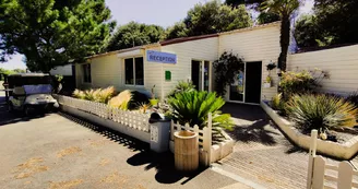 Camping Les Sables Vignier Plage