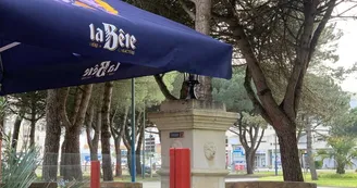 Le Baril's Pub