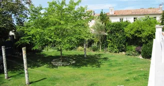 La Vieille Maison de la Douane - Robinson-Hill Valérie