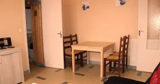 Janicot Didier - Appartement 1 - Maison Guy-Nadette