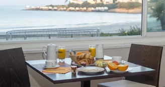 Cerise Royan - Grand Hôtel de la Plage