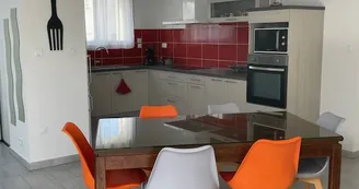 Villa Familem, accueillante et moderne Villa Familem, accueillante et moderne