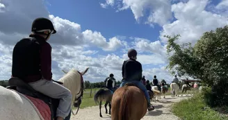 Les petites écuries de Genac
