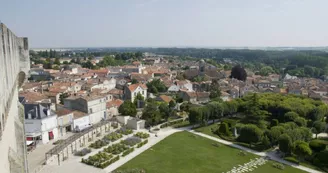 Cité médiévale de Pons