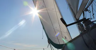 Sortie journée avec nuit à bord - la Voile pour Tous