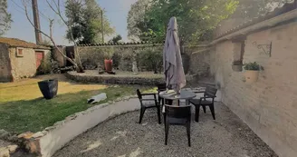Le Clos Saint Martin - Gîte Le Petit Bonheur Le Clos Saint Martin - Gîte Le Petit Bonheur