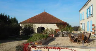 Aire de stationnement camping-car du Domaine de la Valade