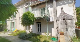 Le domaine Jasmin - Gîtes typiquement charentais - 36 à 50 pers