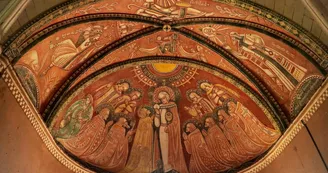Peintures murales contemporaines dans l'église Peintures murales contemporaines dans l'église