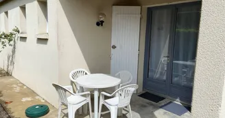 Résidence BIEN-ETRE * * * - Appartement T2 "Camélias" (5)