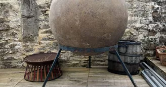 Exposition d'art : Livres en pierre