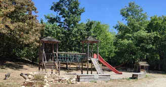 Colline aux enfants