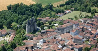 Village - Neuvicq-le-Château
