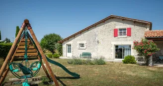 Gîte Les Sarments - Privatisation des gîtes Les Vignes et Le Cépage - 8 personnes - 4 chambres tout équipés