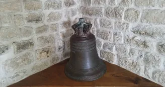 Mairie et la cloche de Ballon