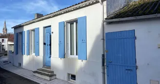 Les Pierres Salées