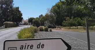 Aire de pique-nique du verger