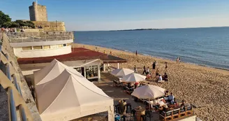 Beach Club Les Bains