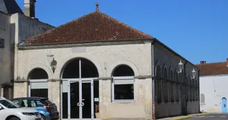 La halle de Matha