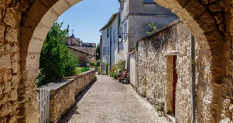 Dans les venelles d'Aubeterre