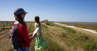 GR 8 ® - Le chemin littoral des falaises du Pertuis Breton : La Rochelle / L'Houmeau_La Rochelle